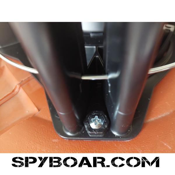 Стабилно захващане за бидона